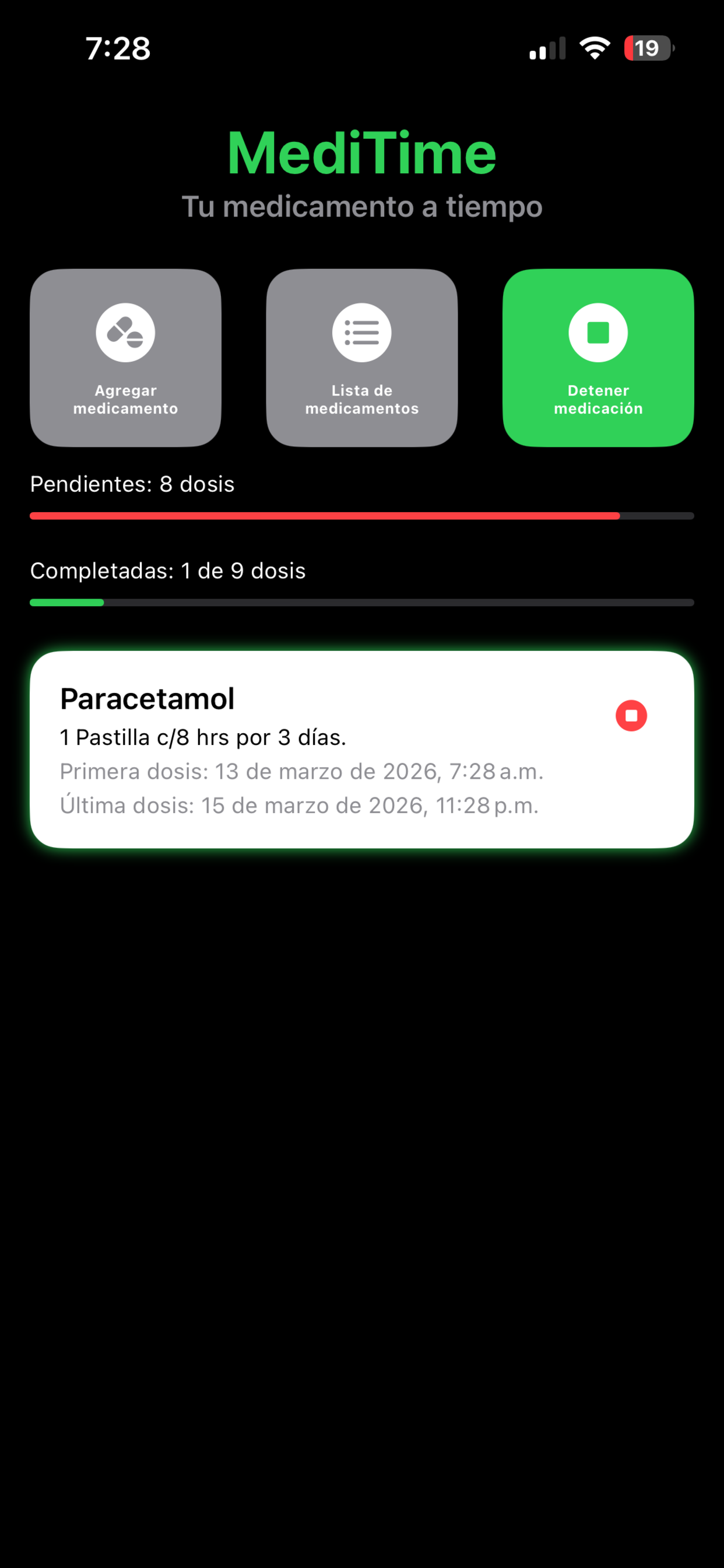 Seguimiento activo de MediTime en modo oscuro